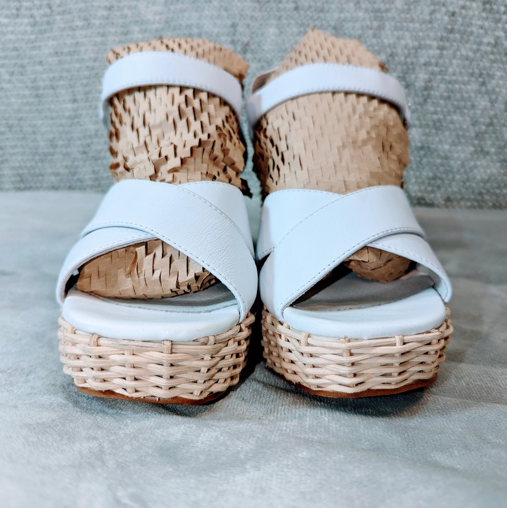 Jeffrey Campbell Amma Platform White Sandal Women's Sz 8 Wicker H&L Cross Strap - Picture 5 of 9